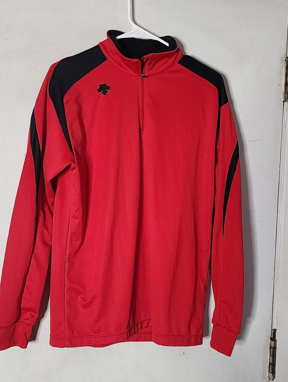 Descente Red and Black Quarter-Zip Performance Pullover